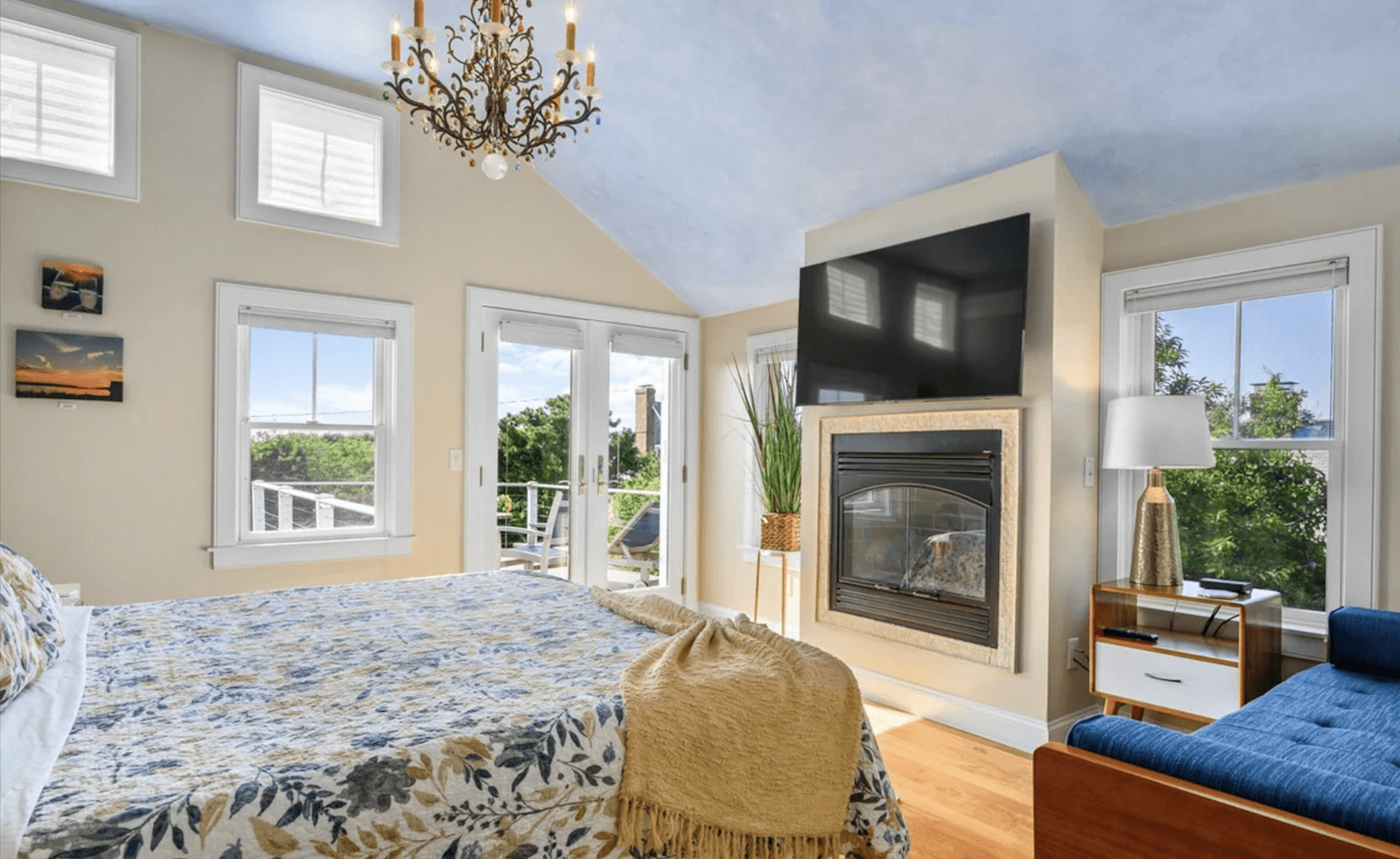 Bay Break - Image 17