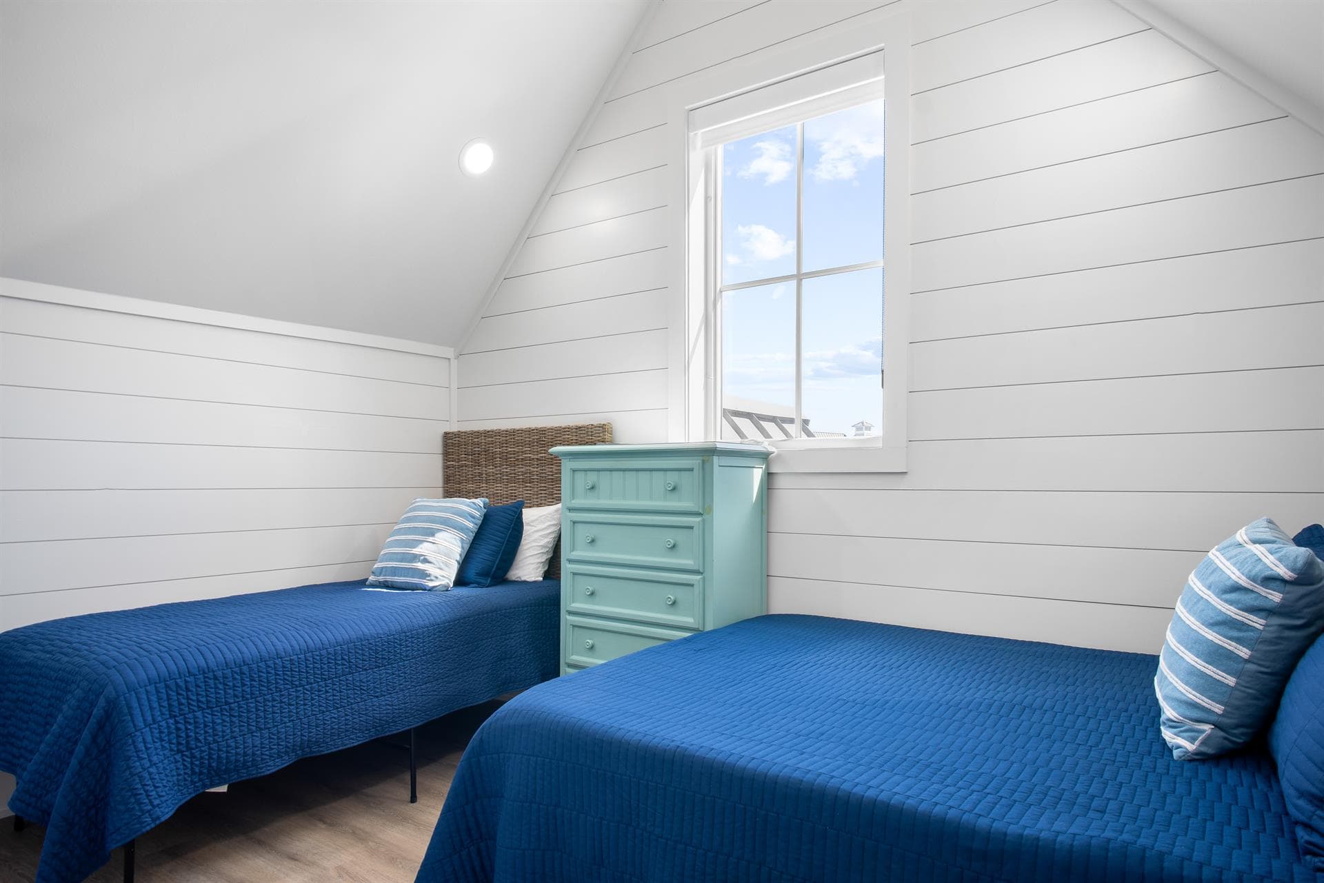 Angle of the Sun - Image 22