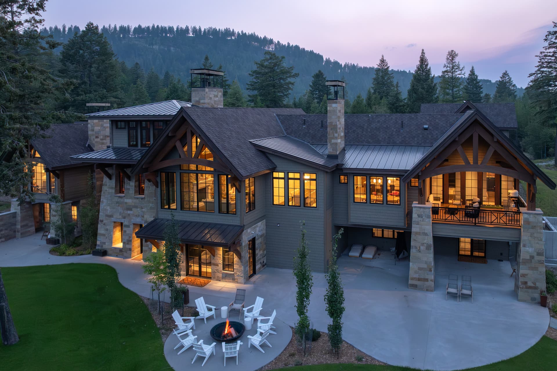Lion Mountain Estate - Image 1
