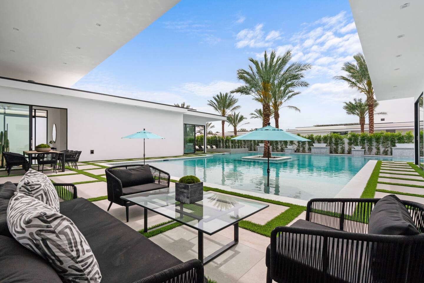 Bravo Villa #3 - Image 43