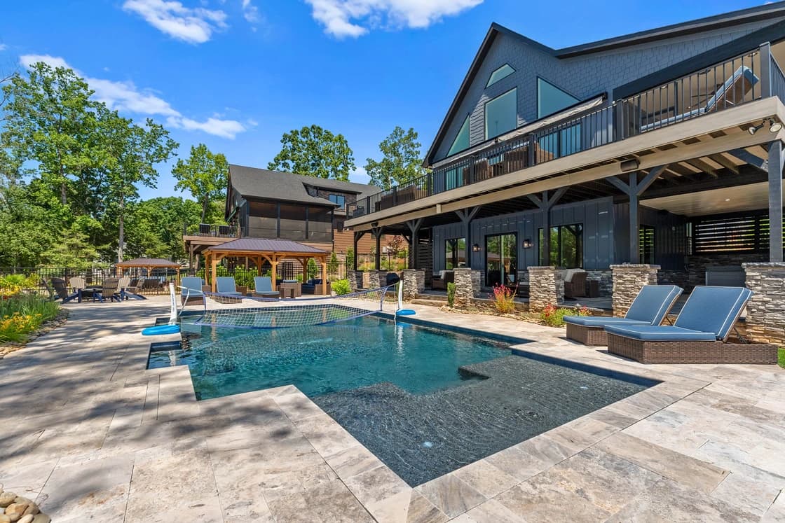 Blue Heron Lodge - Image 2