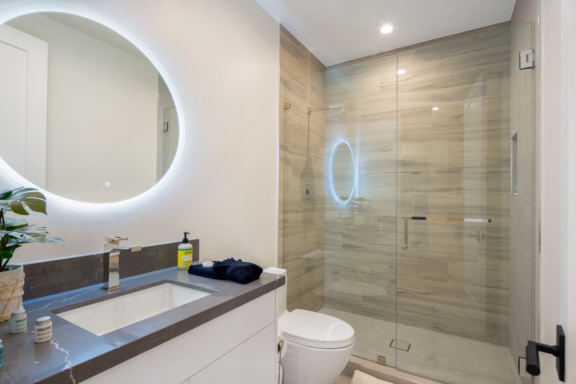 Waring Villa - Image 46