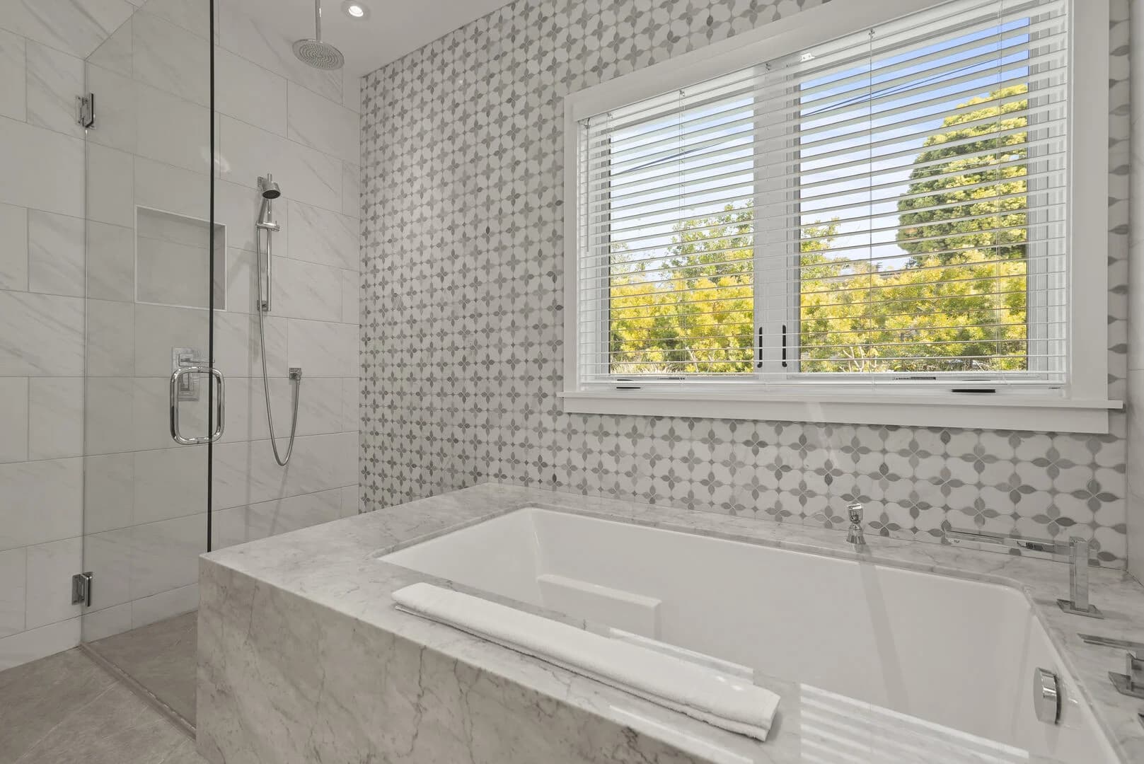 Bird Rock Gem - Image 56