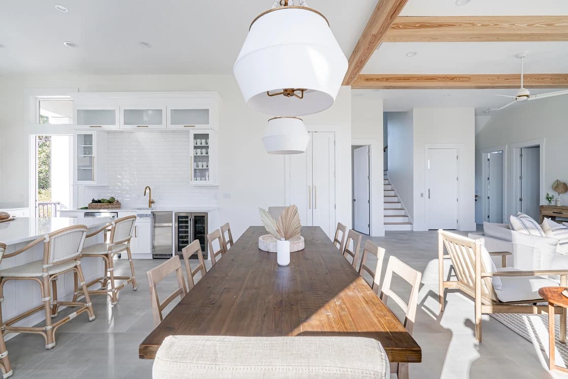 Rendezvous Manor - Image 8