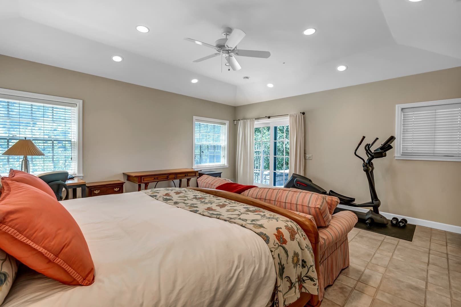 The Country House - Image 55