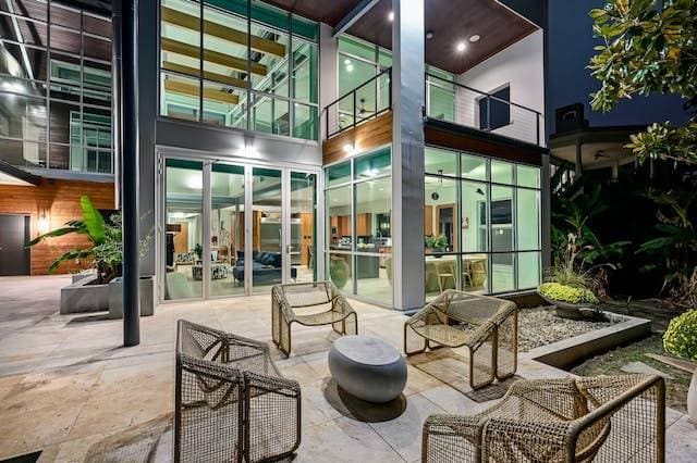 Emerald on Lake Austin - Image 26