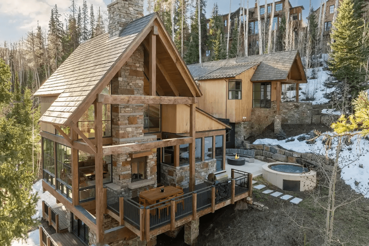 Galloping Goose Chalet - Image 1
