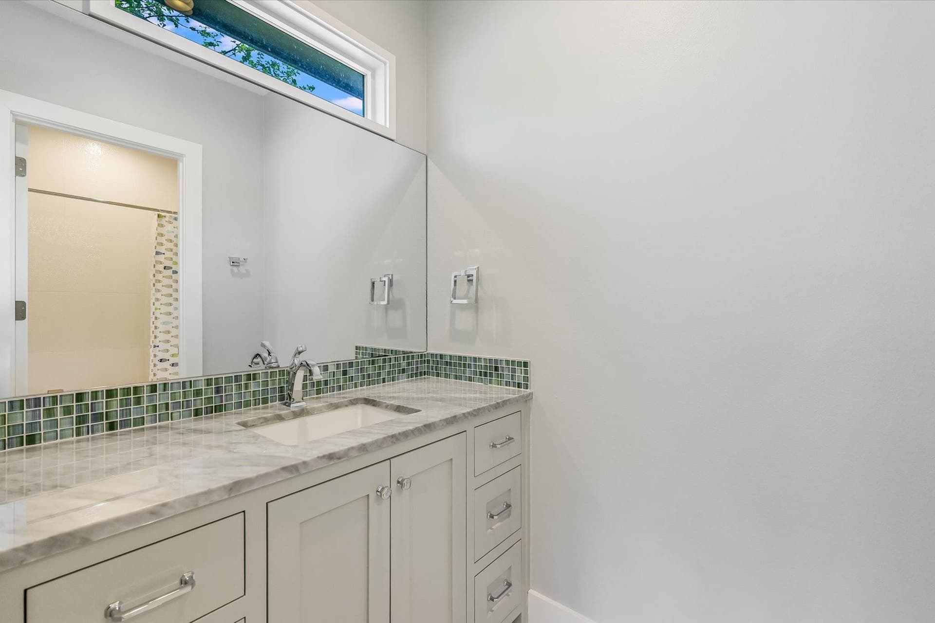 Austin Metro - Image 25