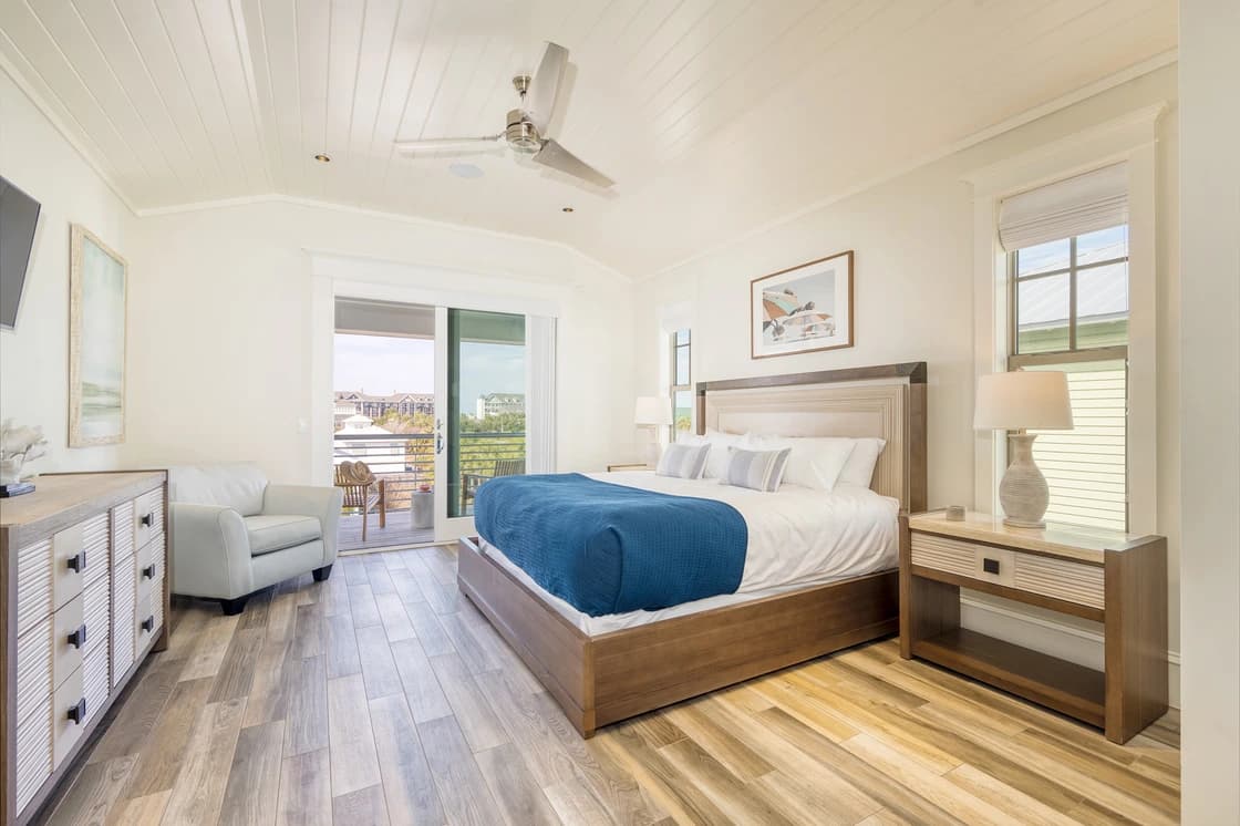 Monarch Manor - Image 12