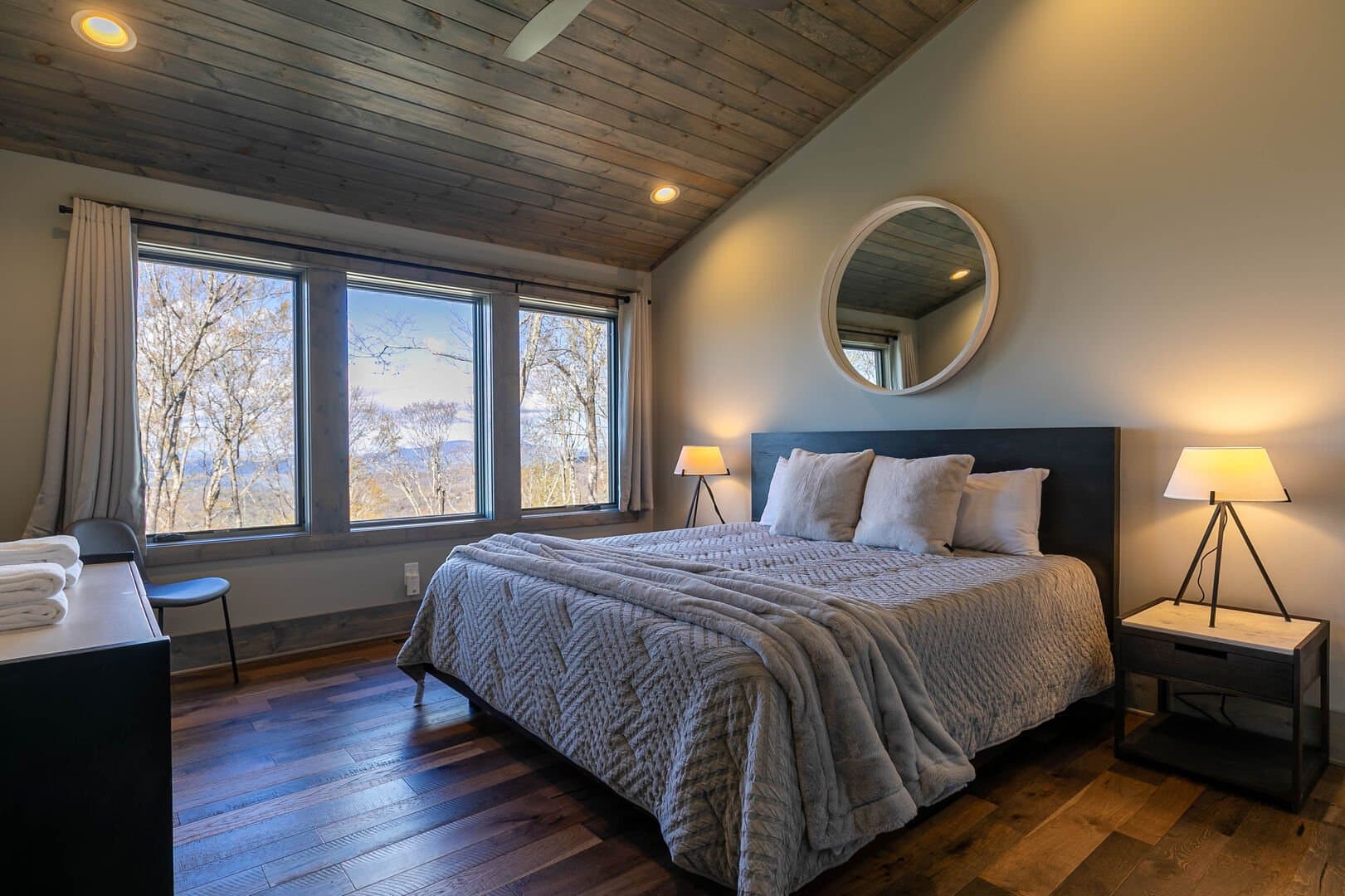 Zion House - Image 26