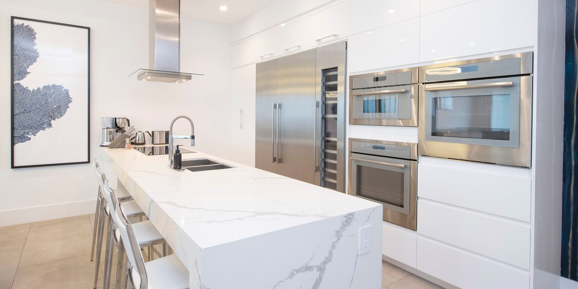 Azure Breeze Haven - Image 10