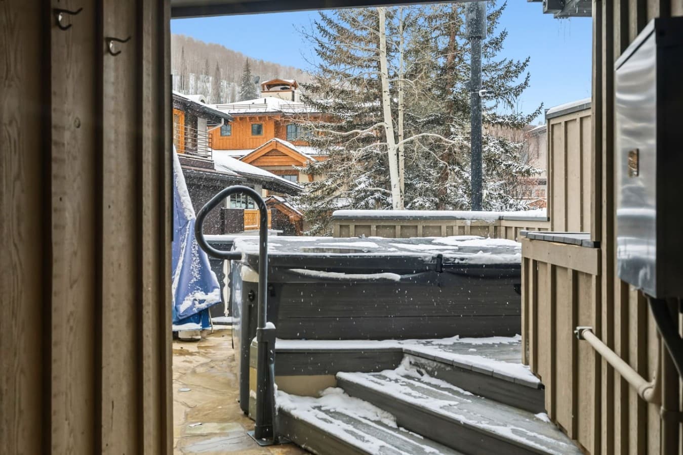 Iconic Vail Village Retreat - Image 2
