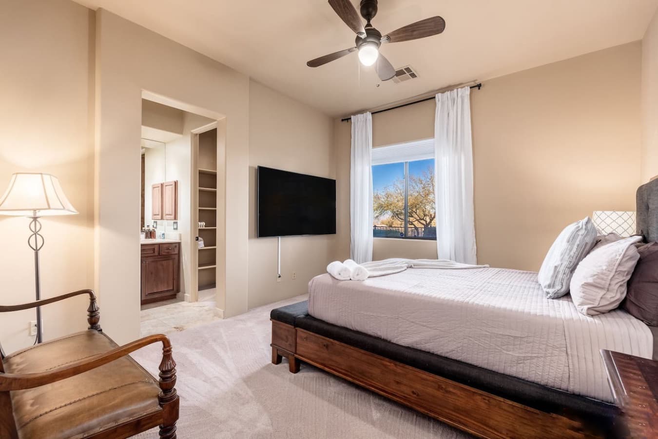 Dreamy Desert Villa - Image 23