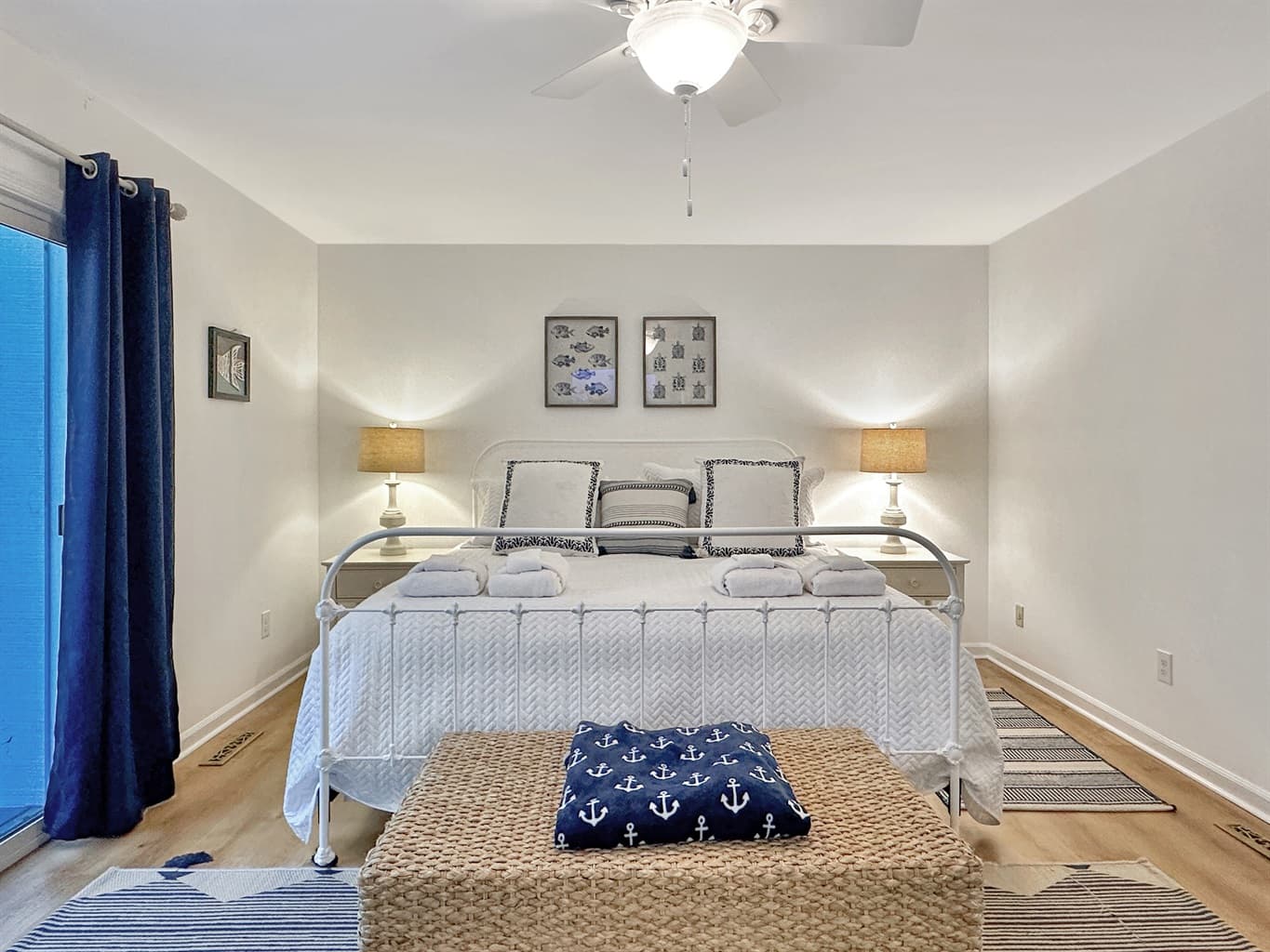 Lazy Lobster - Image 13