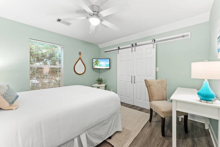 Hideaway Barracuda House - Image 14