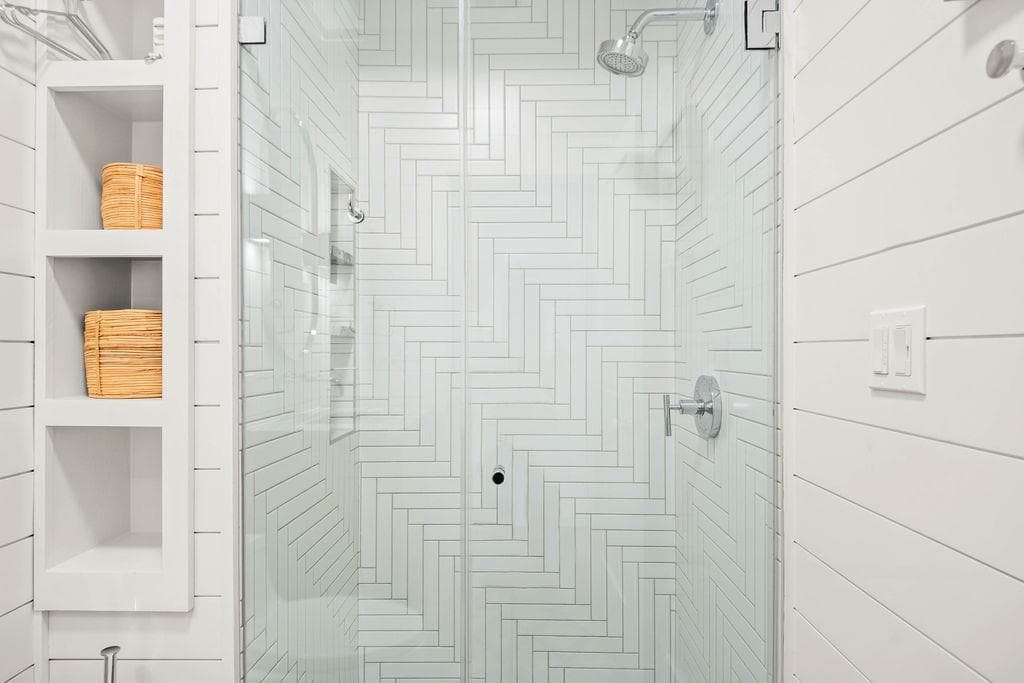 Marky P and the Funky Beach - Image 22