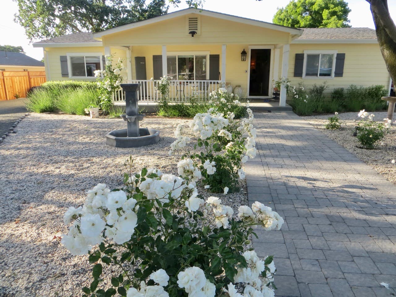 Quiet Country Cottage - Image 2