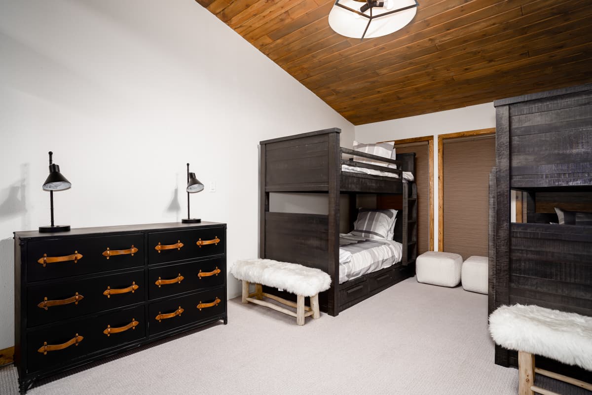 Skycrest Penthouse #1733 - Image 23