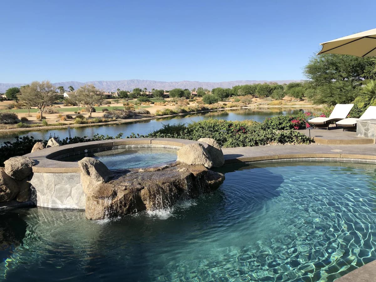 Lake View Home - Image 2