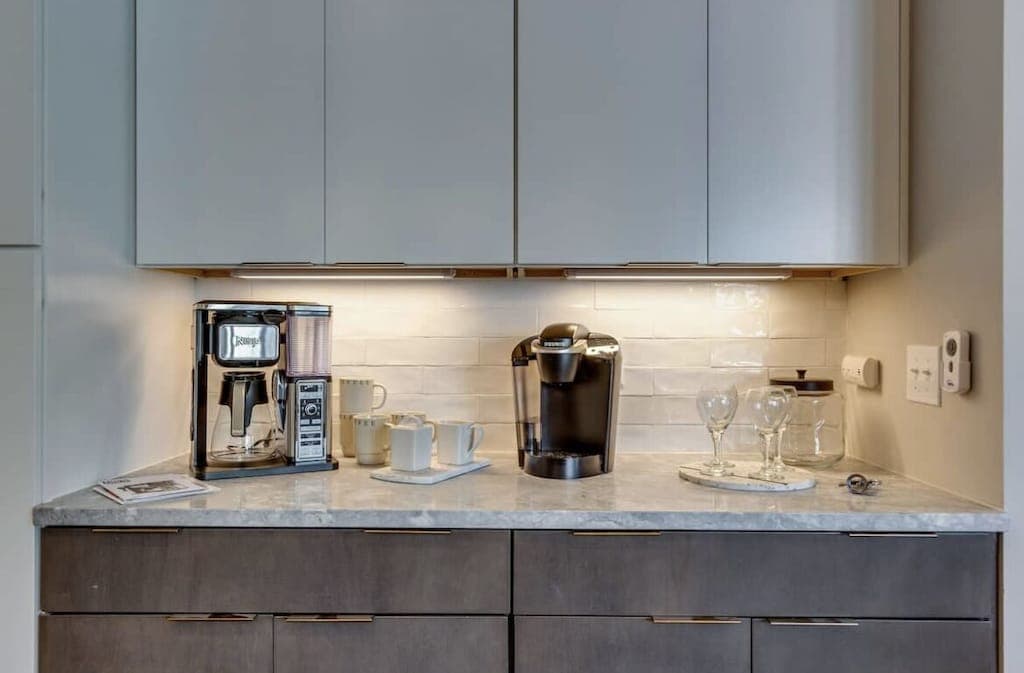 Broadway House - Image 10