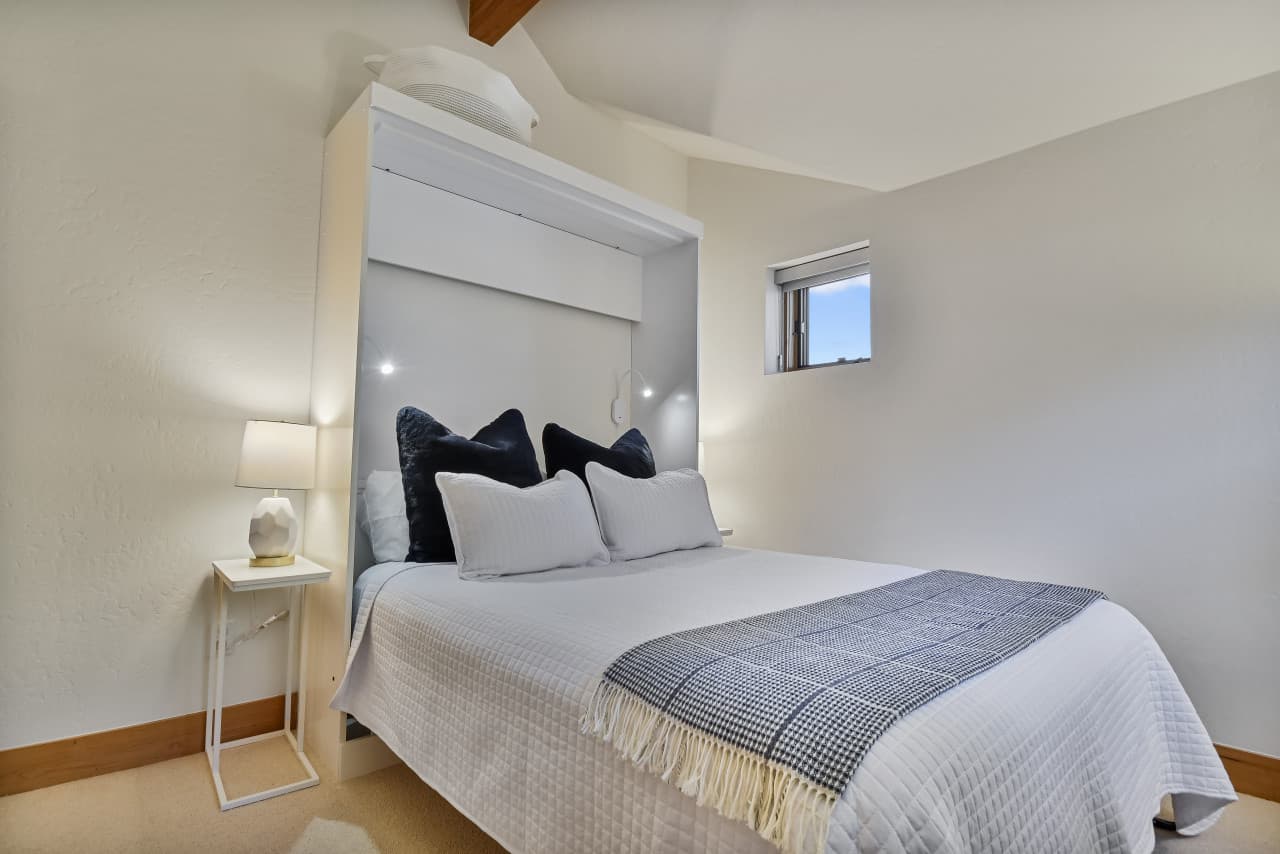 Mountain Crest Home - Image 23