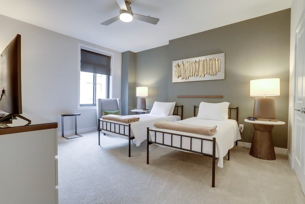 Veitch Residence - Image 22