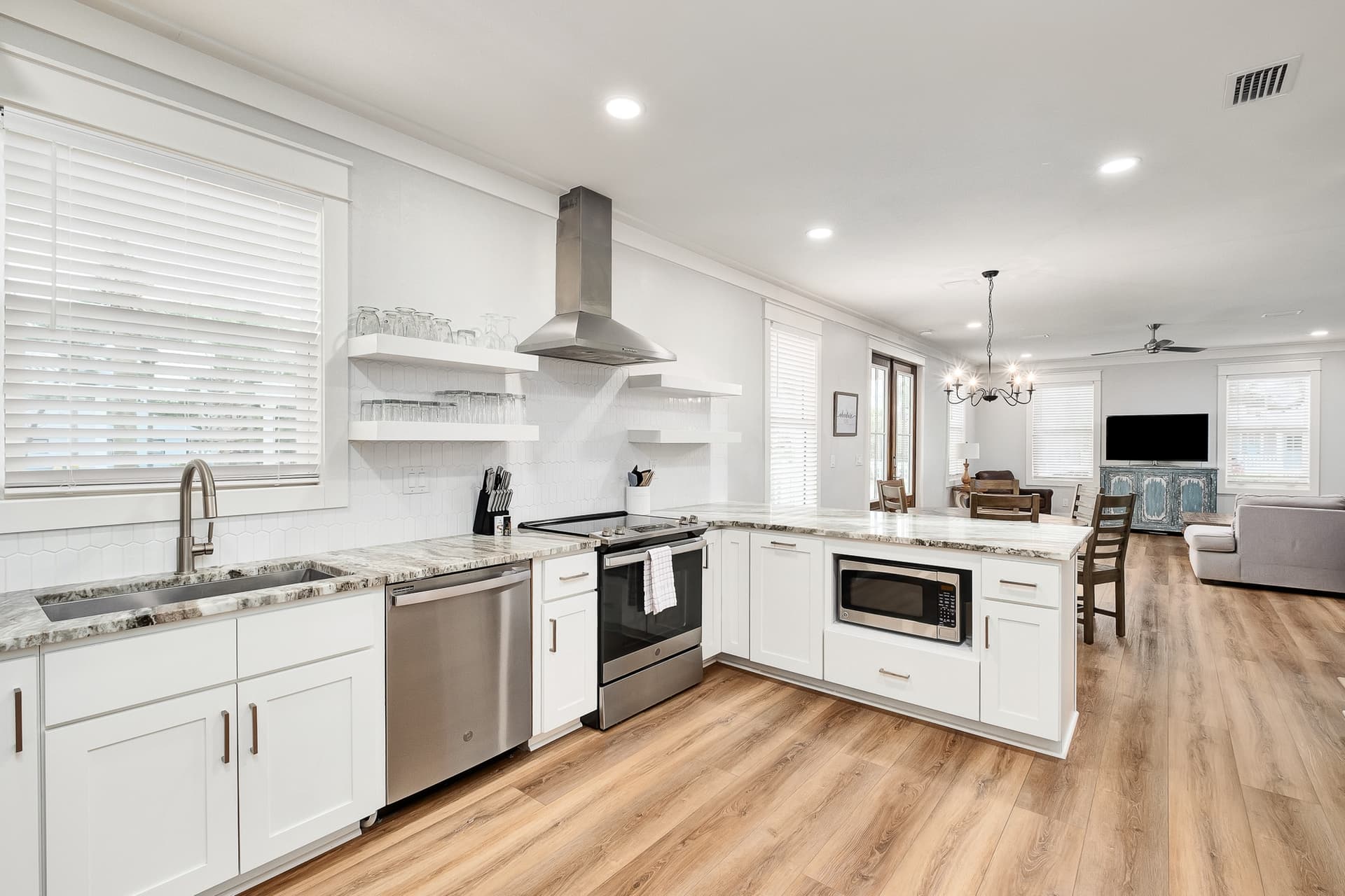 Better Days Villa - Image 4