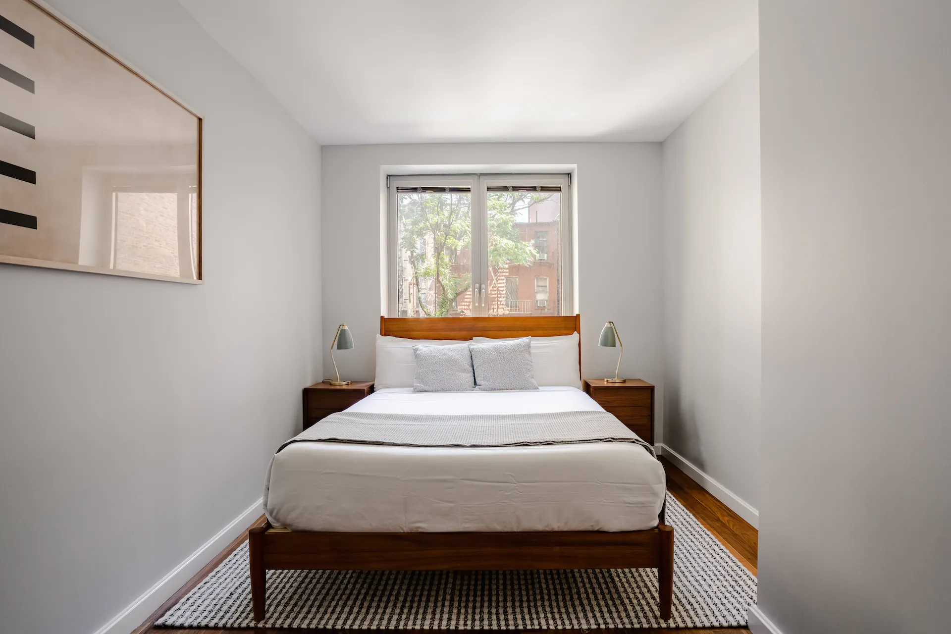 Gotham House II - Image 24