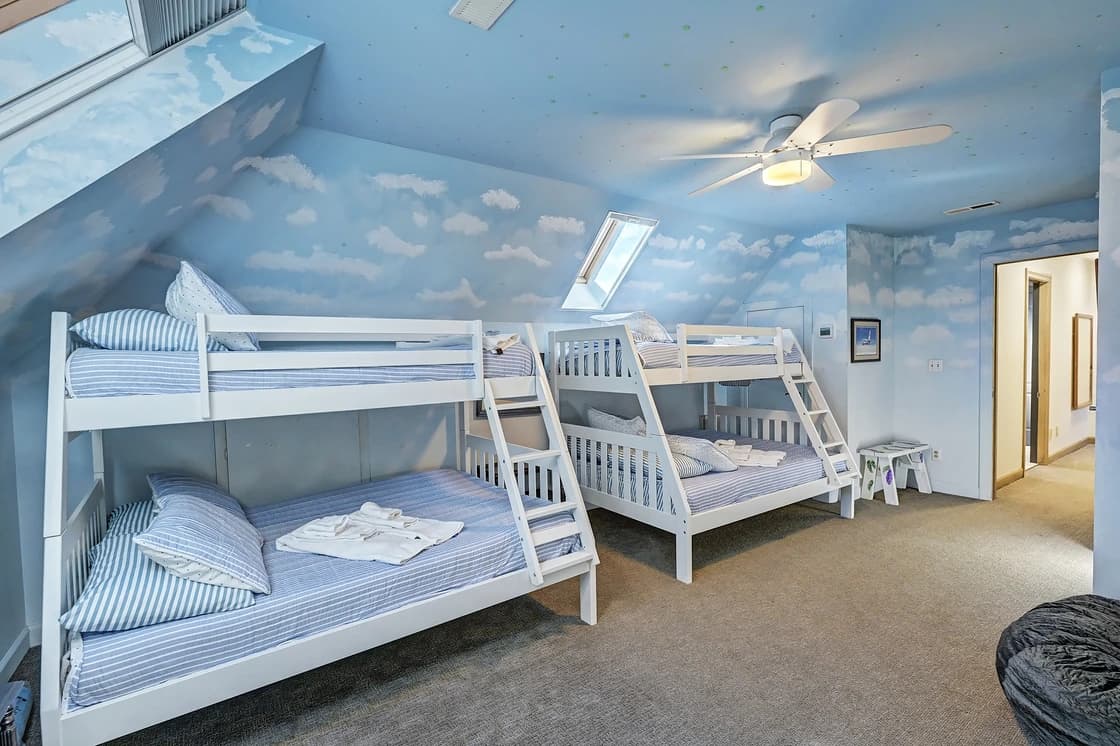 Landover Lodge - Image 36