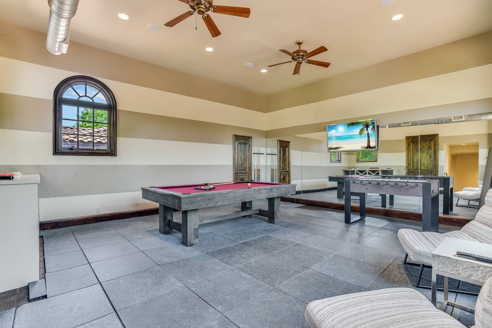 Autograph on Lake Austin - Image 32