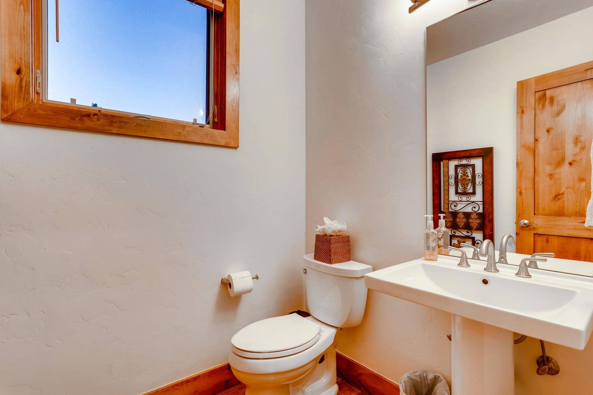 Beeler House - Image 11