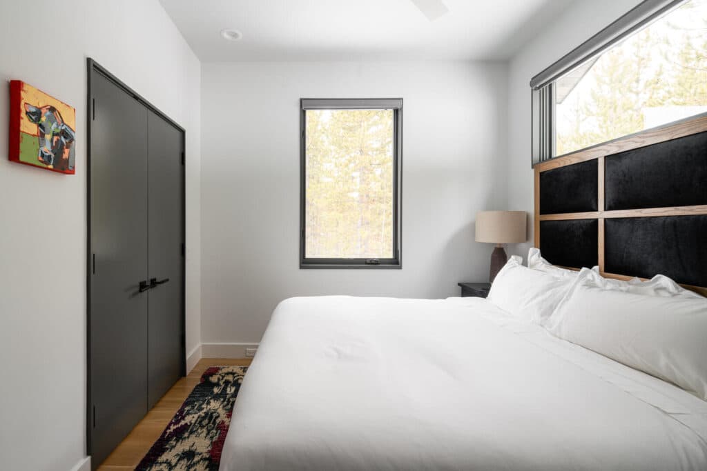 Lake Cabin #27 - Image 3