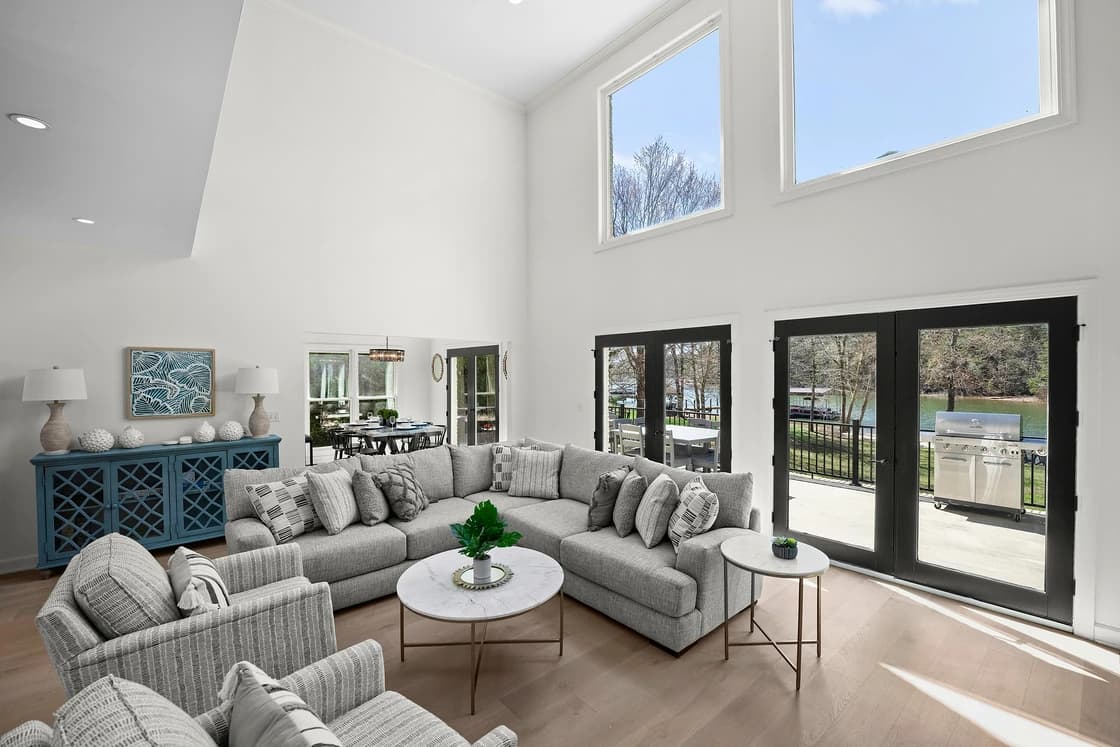 Knotty Pines - Image 19