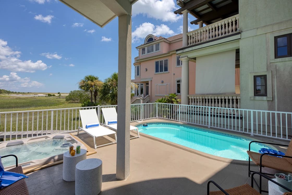 Beachwalk Villa - Image 2