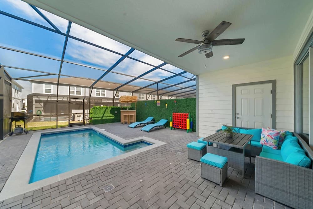 Warmwave Retreat - Image 1