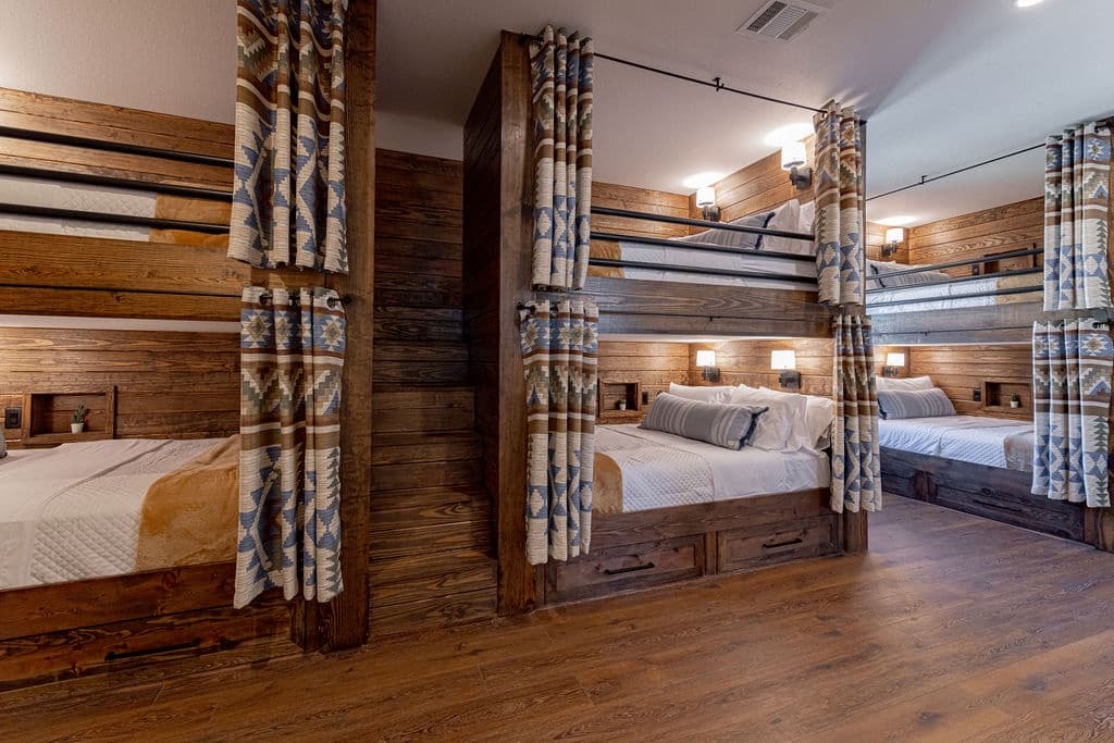 Send The Light - Image 46