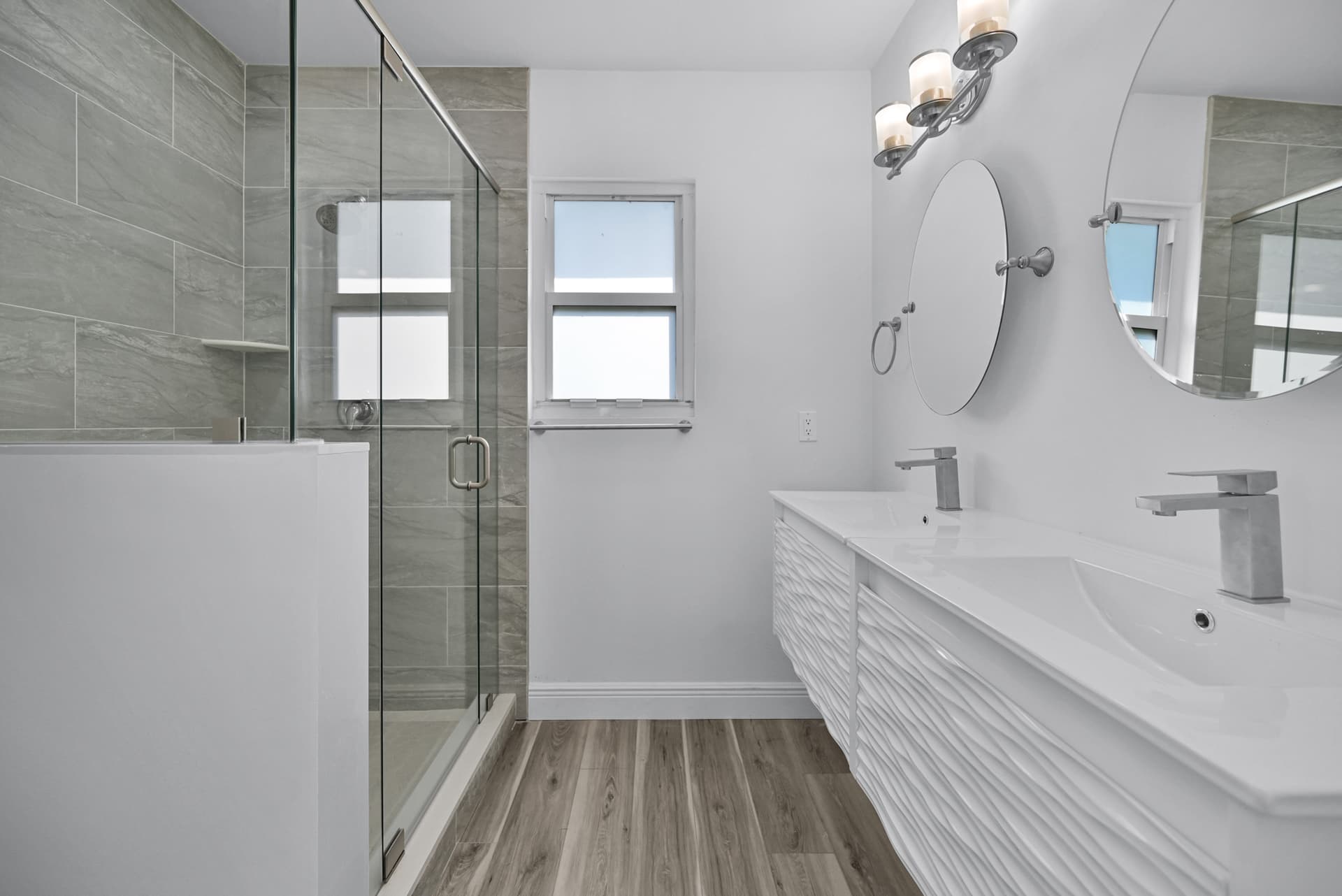 Rodman House - Image 49