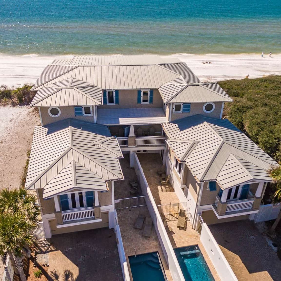 Pelican Paradise A+B