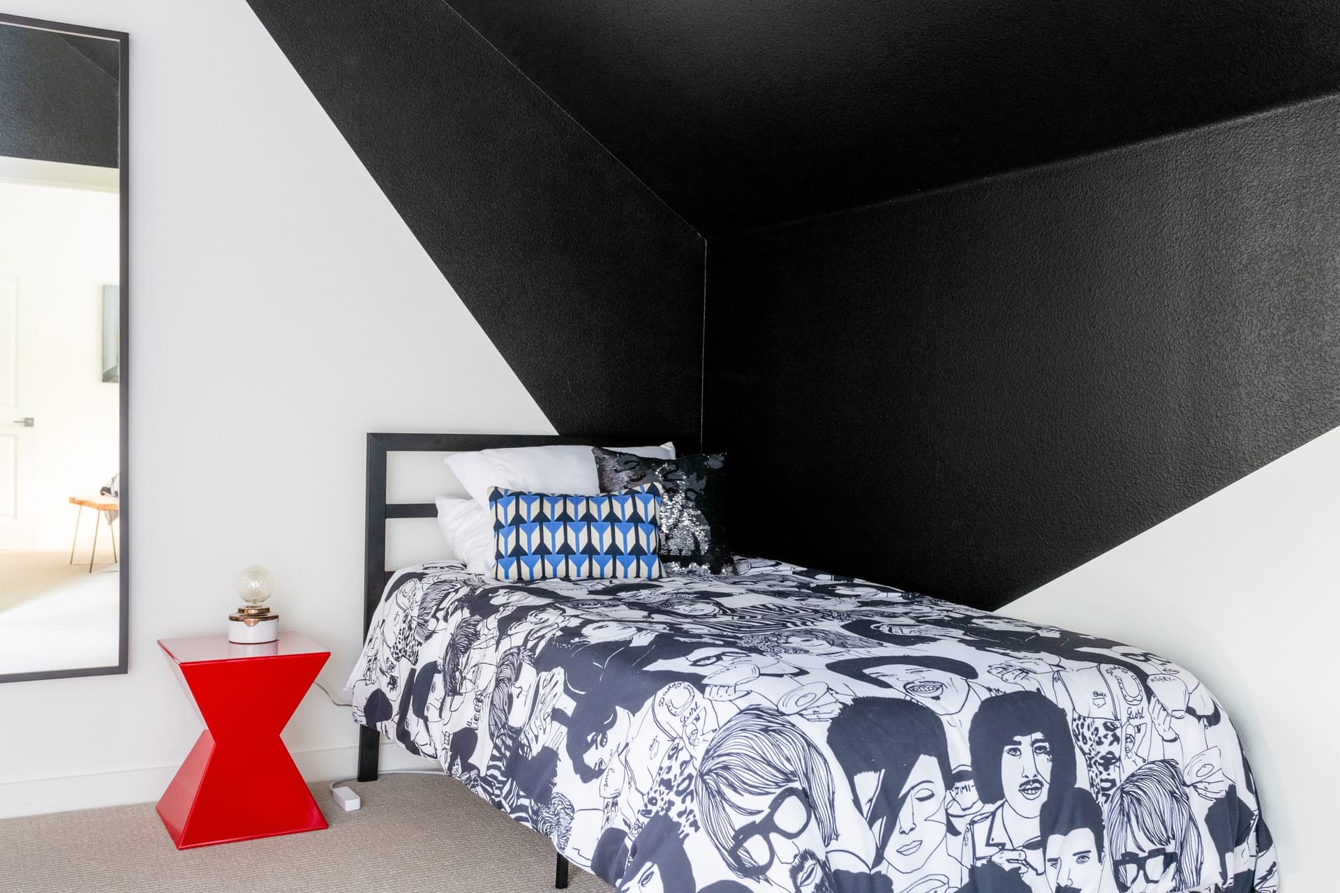 East Cesar Compound - Image 34