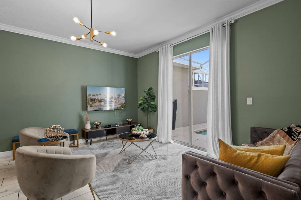 Wonder Realm Retreat - Image 2