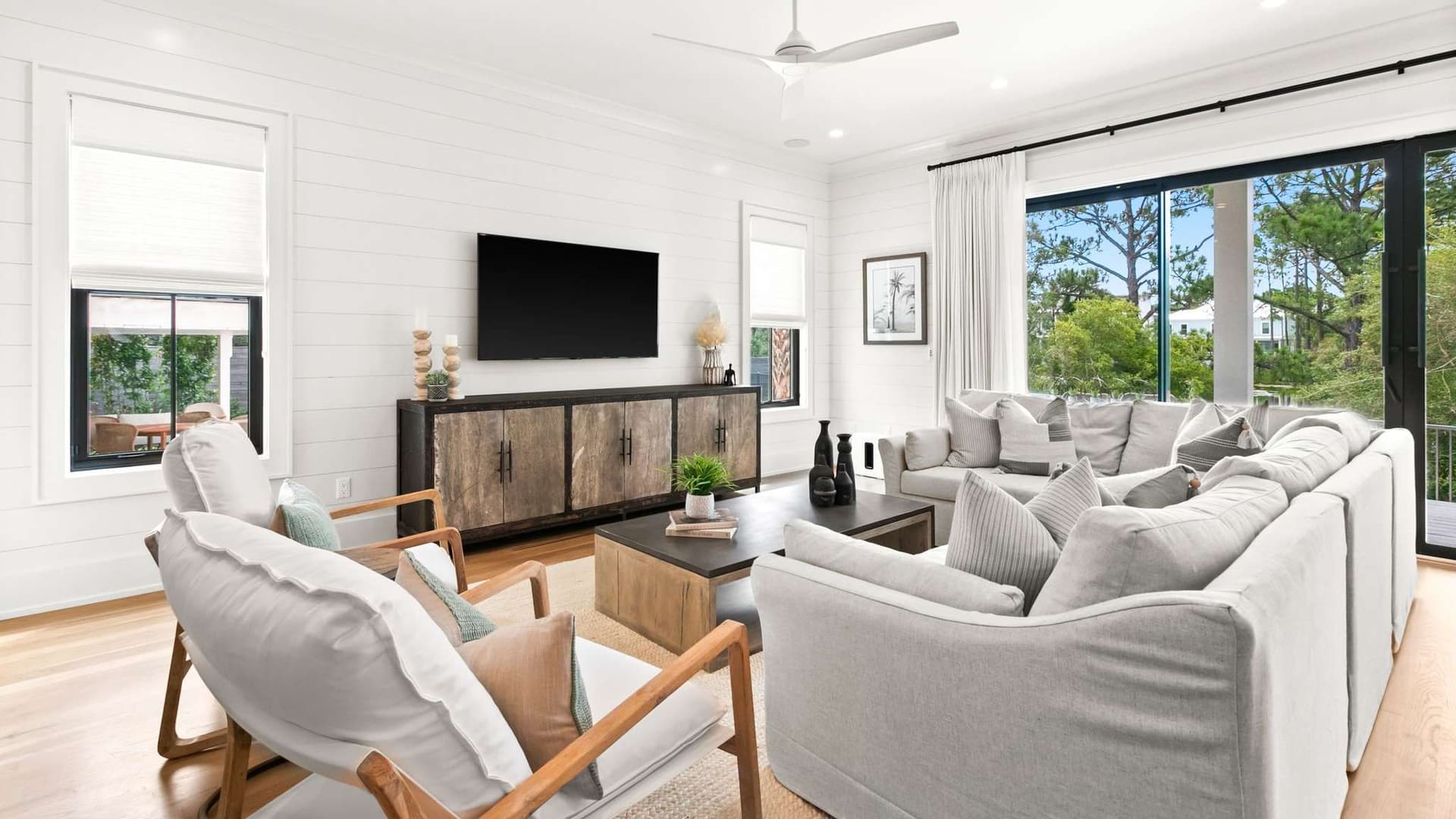 Lakeview Gulf Retreat - Image 7