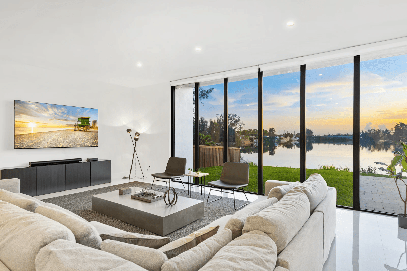 Villa Lago - Image 12