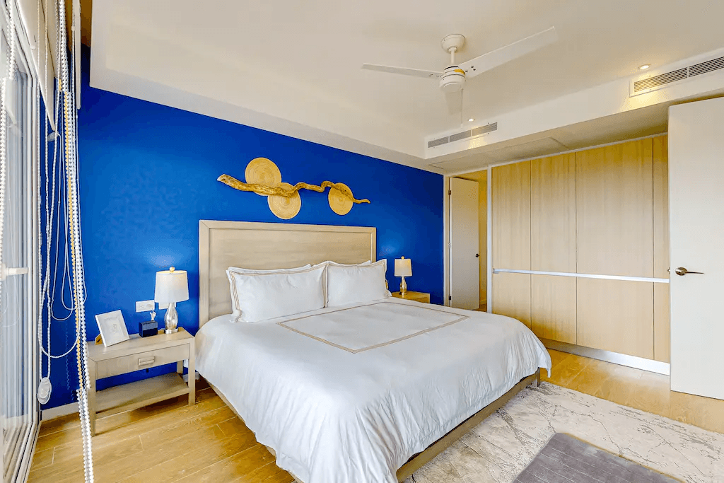 Blue House 305 - Image 9