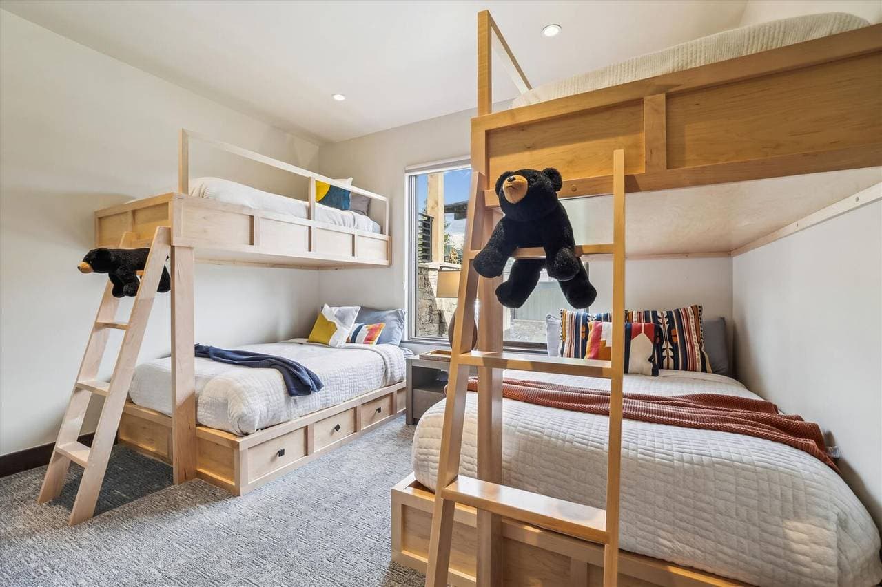 Chateau Breck - Image 30