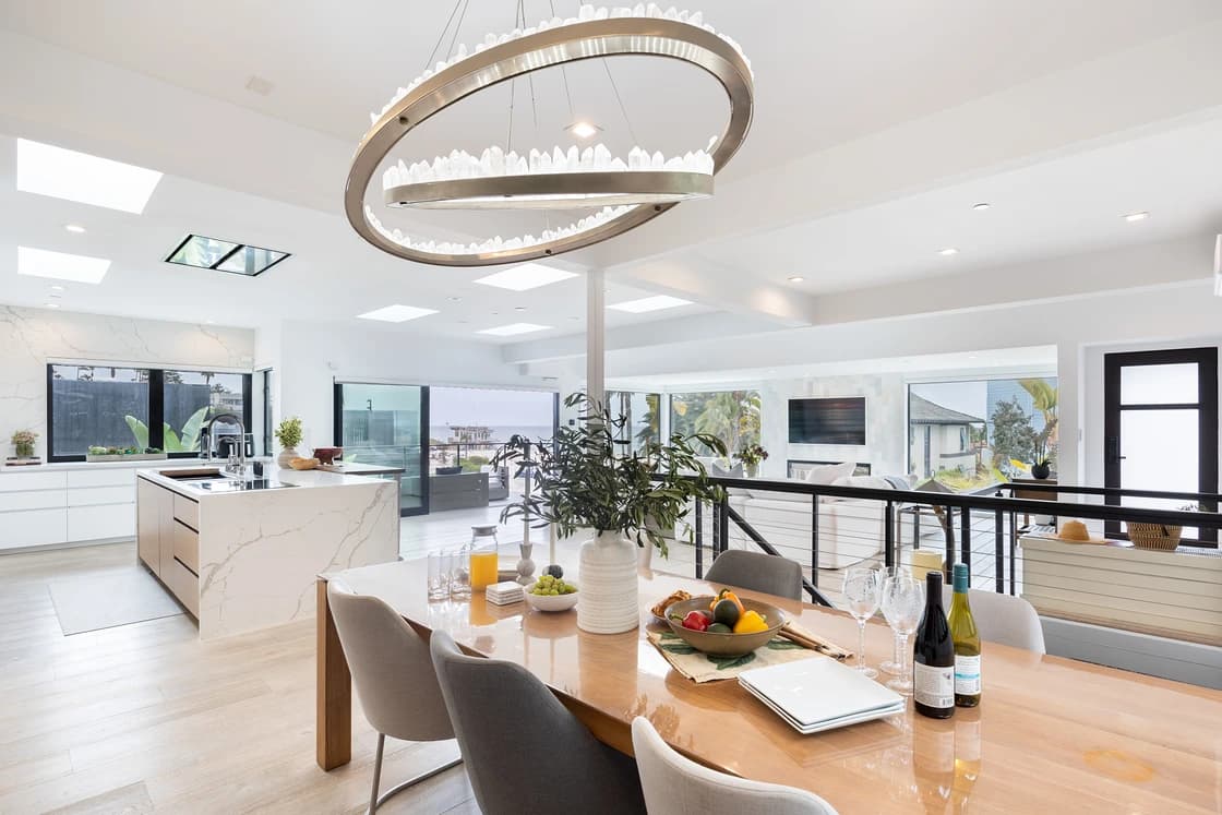 Moonlight Modern - Image 14