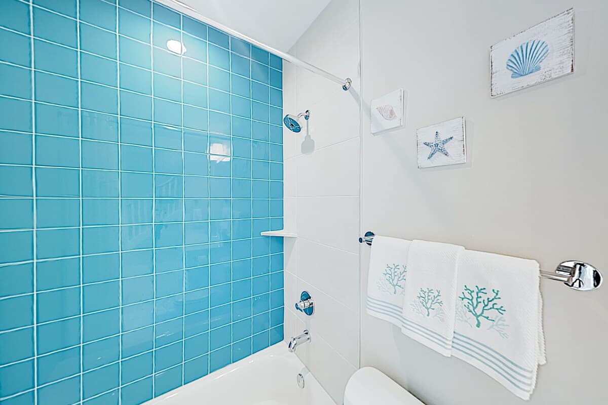 Perfect Pelican House - Image 19