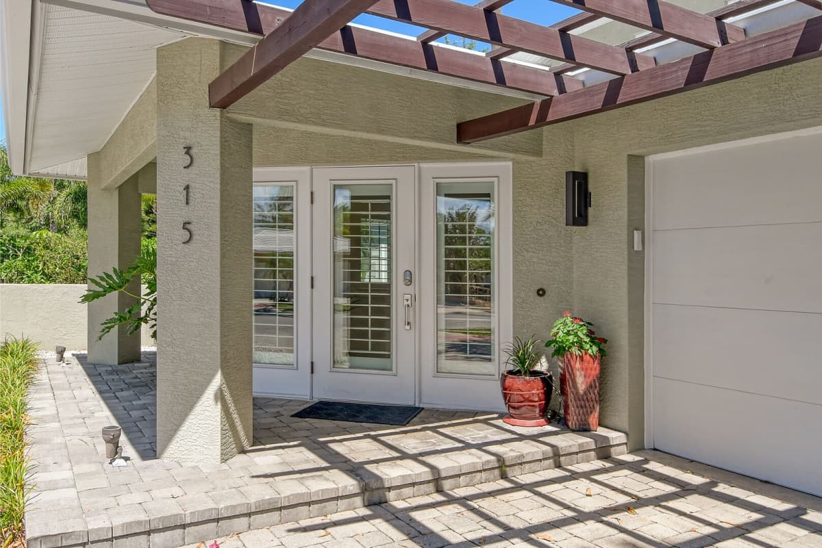 Mermaids Oasis - Image 8