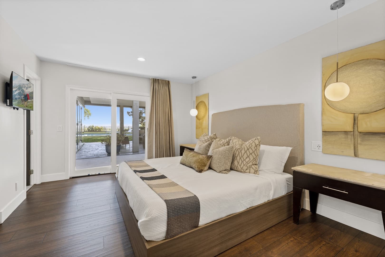 Endless Panorama - Image 32