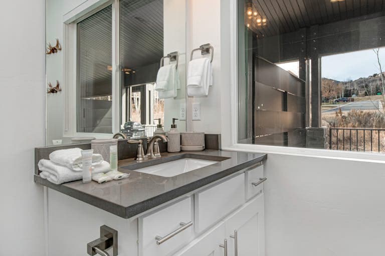 Quarry Springs Retreat - Image 17