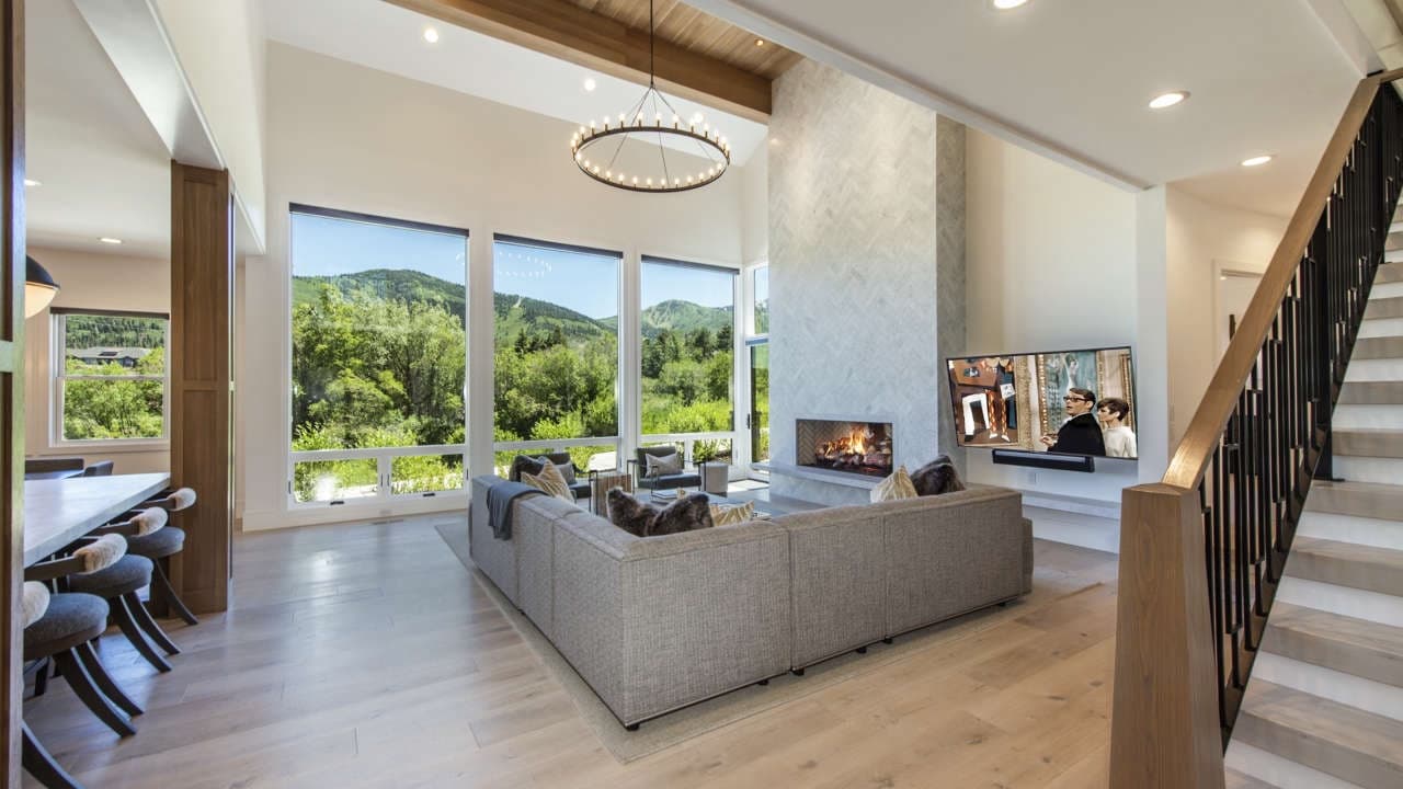 Frostwood Gondola at Canyons - Image 5